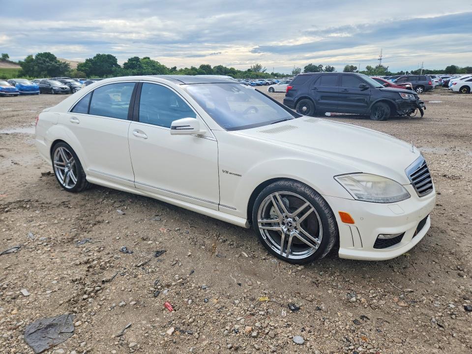 Продаж на аукціоні авто 2011 Mercedes-benz S, vin: WDDNG7EB7BA369753, номер лоту: 70772446