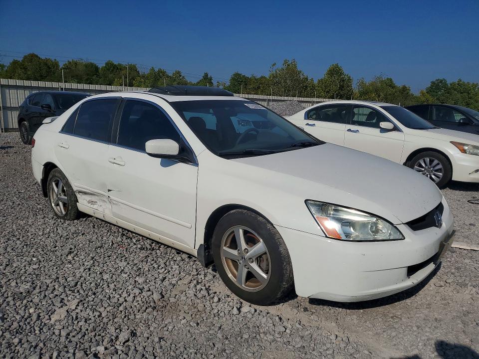 67638806 :رقم المزاد ، 1HGCM56844A107548 vin ، 2004 Honda Accord مزاد بيع