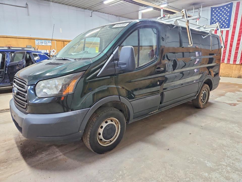 66854666 :رقم المزاد ، 1FTYR1ZG5FKB31095 vin ، 2015 Ford Transit مزاد بيع