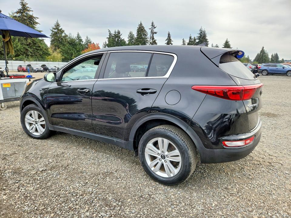 Продажа на аукционе авто 2017 Kia Sportage, vin: KNDPMCAC9H7130570, номер лота: 70490516