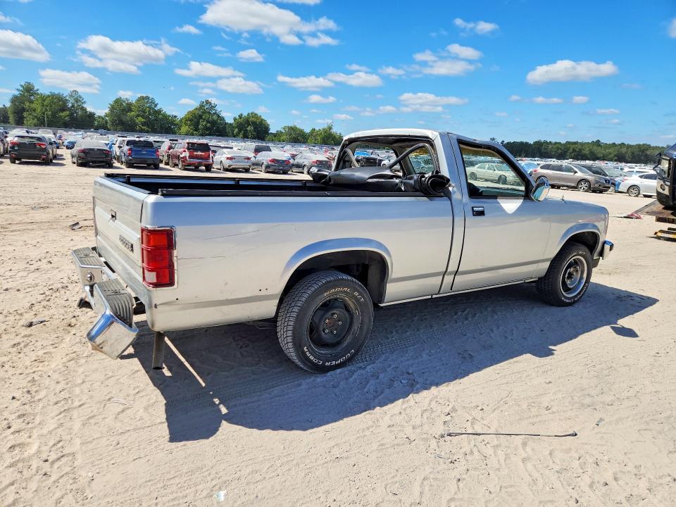 70627766 :رقم المزاد ، 1B7FN14XXJS796402 vin ، 1988 Dodge Dakota مزاد بيع