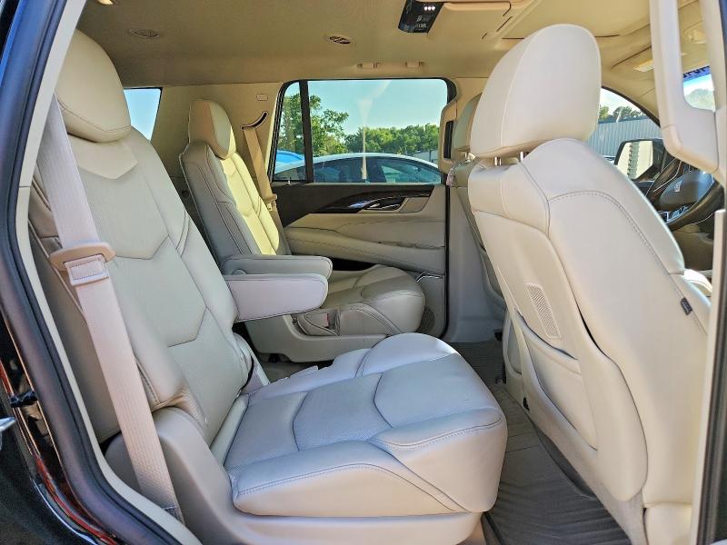 Продажа на аукционе авто 2015 Cadillac Escalade, vin: 1GYS4MKJ2FR712275, номер лота: 68445456