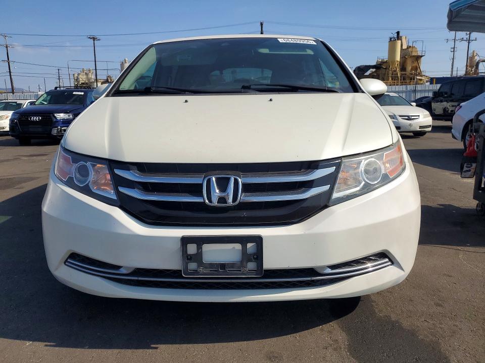 68489956 :رقم المزاد ، 5FNRL5H69FB053780 vin ، 2015 Honda Odyssey مزاد بيع