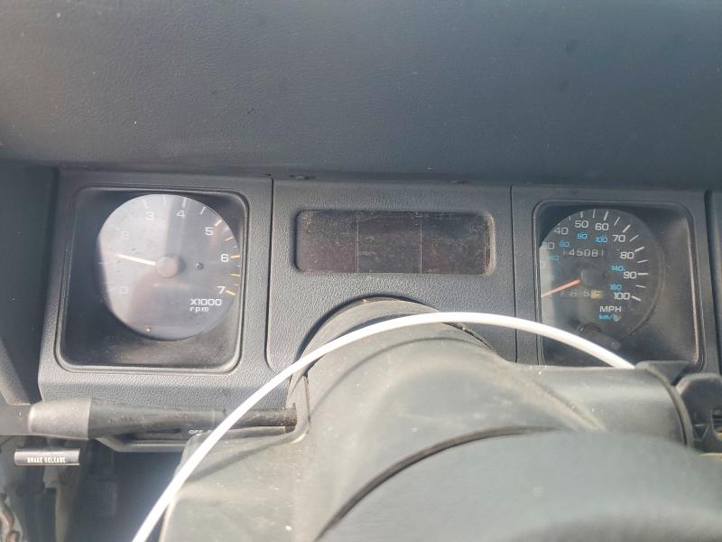 68777216 :رقم المزاد ، 1J4FY19P9SP211226 vin ، 1995 Jeep Wrangler / Yj مزاد بيع