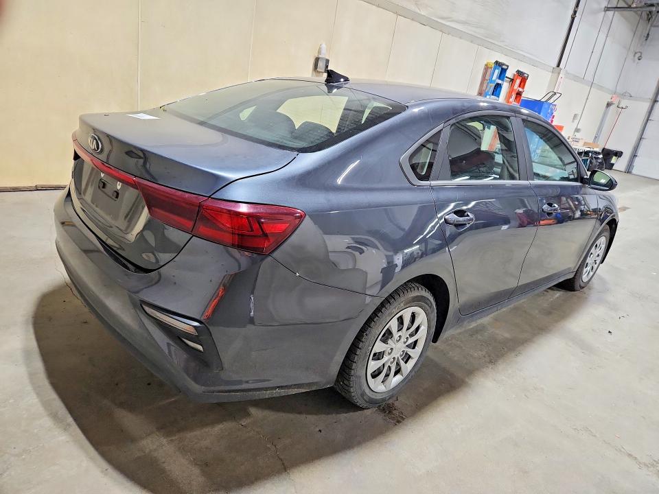 64358316 :رقم المزاد ، 3KPF24AD9KE110830 vin ، 2019 Kia Forte مزاد بيع