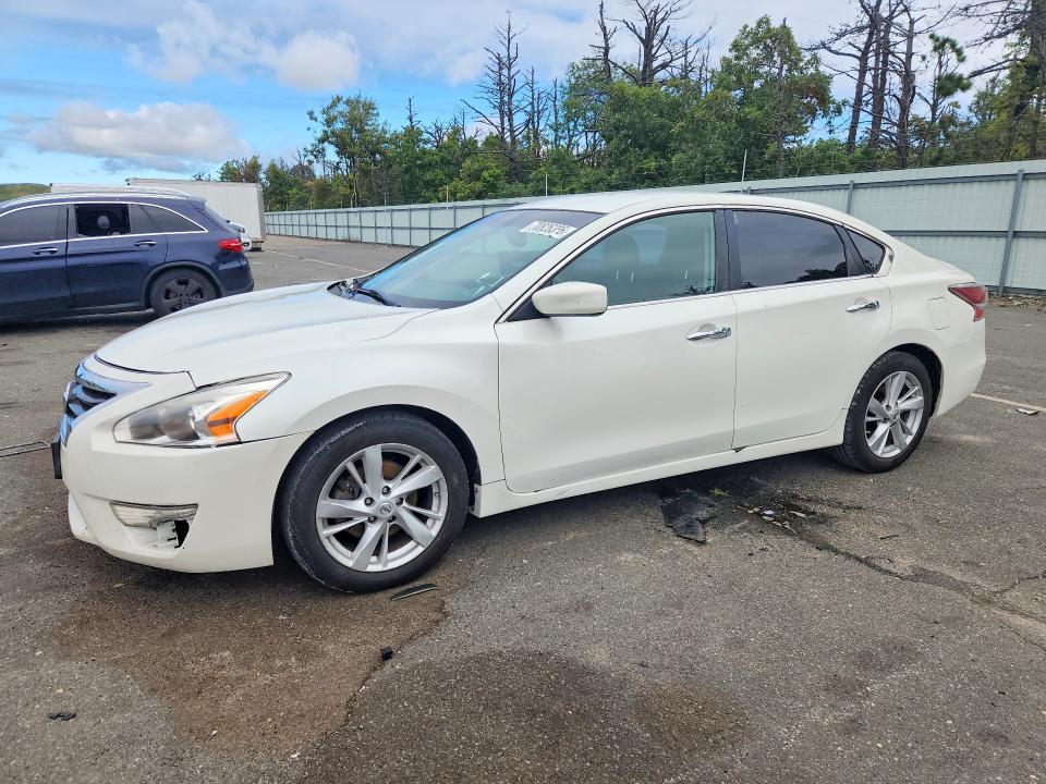 Продажа на аукционе авто 2014 Nissan Altima, vin: 1N4AL3AP6EN346952, номер лота: 70826326