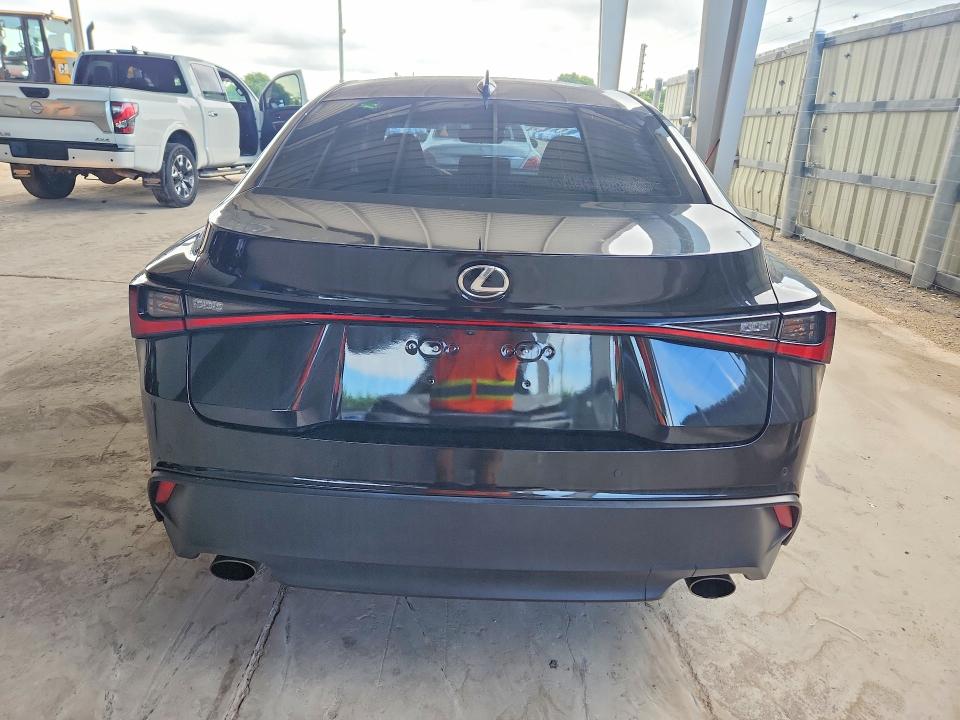 Продаж на аукціоні авто 2021 Lexus Is, vin: JTHCA1D29M5116557, номер лоту: 67450616