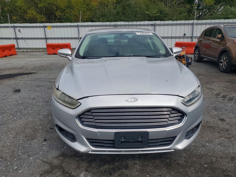 Продажа на аукционе авто 2015 Ford Fusion, vin: 3FA6P0HD0FR138049, номер лота: 71080656