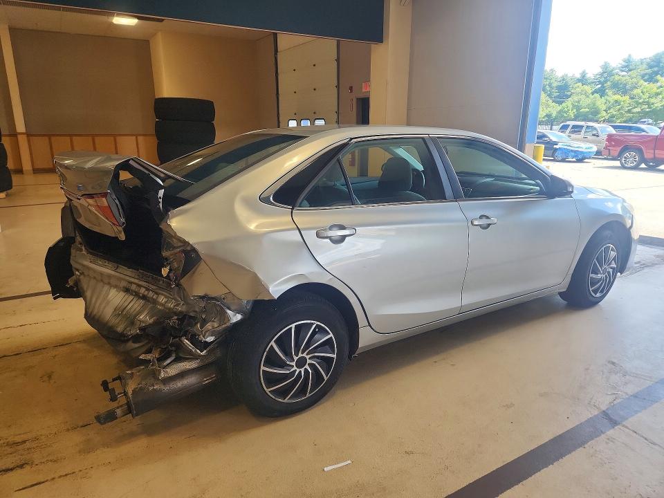 2015 Toyota Camry მანქანა იყიდება აუქციონზე, vin: 4T1BF1FKXFU900097, აუქციონის ნომერი: 67527066