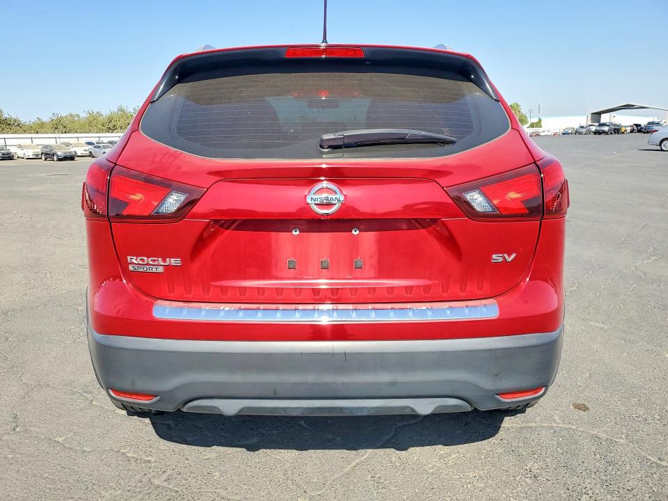2017 Nissan Rogue Sport მანქანა იყიდება აუქციონზე, vin: JN1BJ1CPXHW013404, აუქციონის ნომერი: 70829996