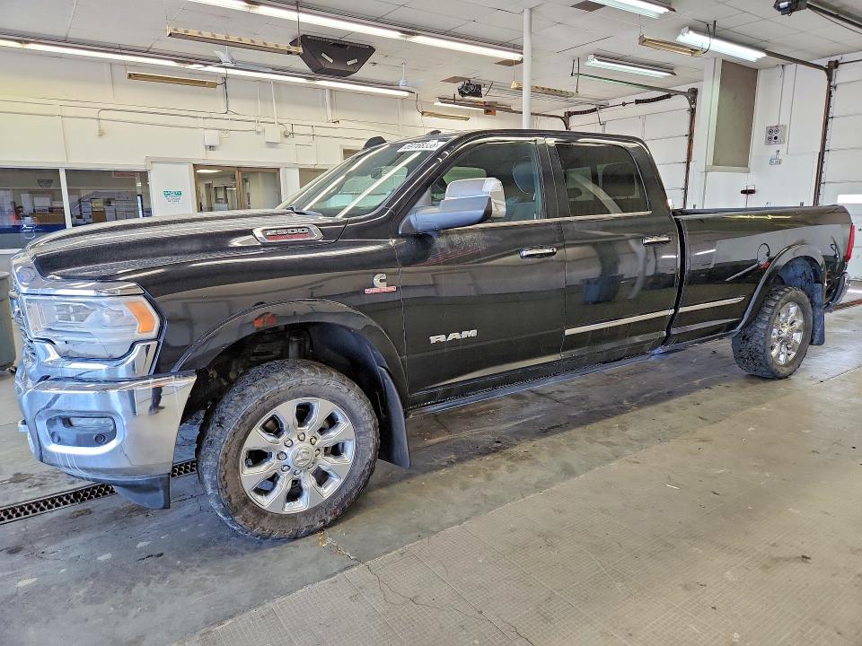 69168356 :رقم المزاد ، 3C6UR5RL1KG584187         vin ، 2019 Ram 2500 مزاد بيع