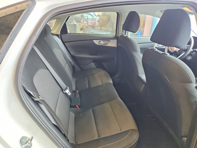 70113446 :رقم المزاد ، 3KPF24AD9RE768898 vin ، 2024 Kia Forte مزاد بيع