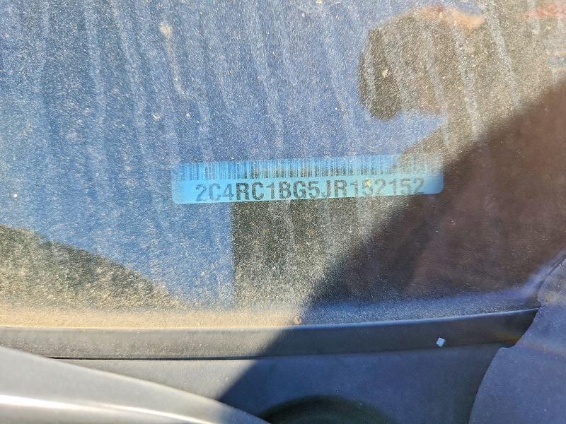 68569126 :رقم المزاد ، 2C4RC1BG5JR152152 vin ، 2018 Chrysler Pacifica مزاد بيع