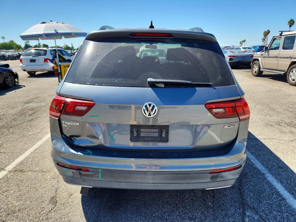 69915586 :رقم المزاد ، 3VV2B7AX4KM192094 vin ، 2019 Volkswagen Tiguan مزاد بيع