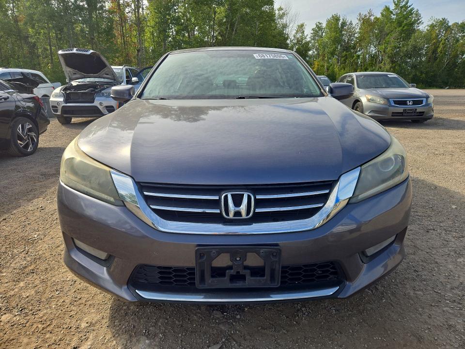 Продаж на аукціоні авто 2015 Honda Accord, vin: 1HGCR2F57FA807685, номер лоту: 68175896