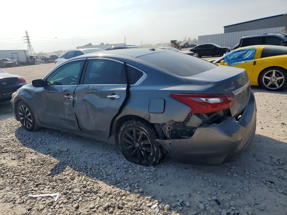 Продаж на аукціоні авто 2018 Nissan Altima, vin: 1N4AL3AP7JC262175, номер лоту: 70263756