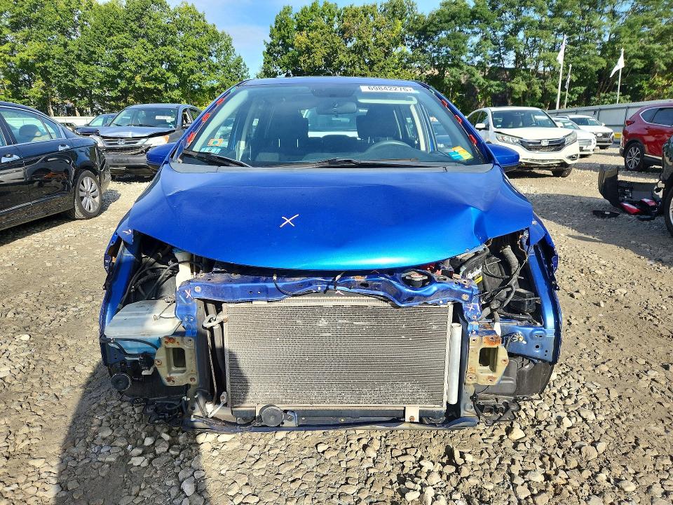 69842276 :رقم المزاد ، 3HGGK5H80FM719269 vin ، 2015 Honda Fit مزاد بيع
