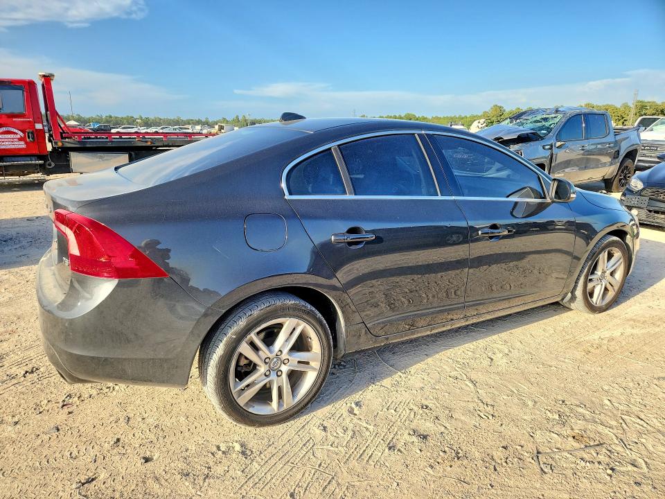 69283536 :رقم المزاد ، YV140MFB0F2315387 vin ، 2015 Volvo S60 مزاد بيع