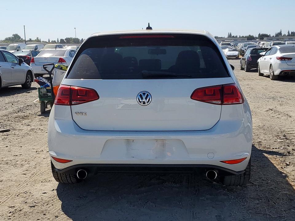 Продаж на аукціоні авто 2015 Volkswagen Gti, vin: 3VWYT7AU3FM063889, номер лоту: 70151726