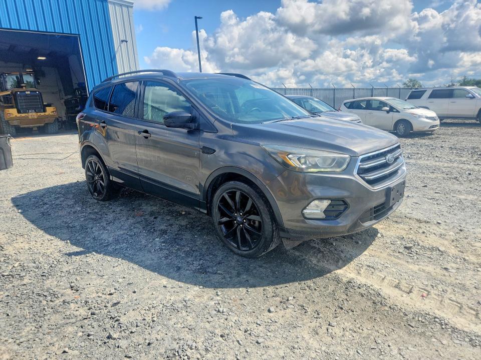 2017 Ford Escape მანქანა იყიდება აუქციონზე, vin: 1FMCU9GD2HUA34407, აუქციონის ნომერი: 67025896
