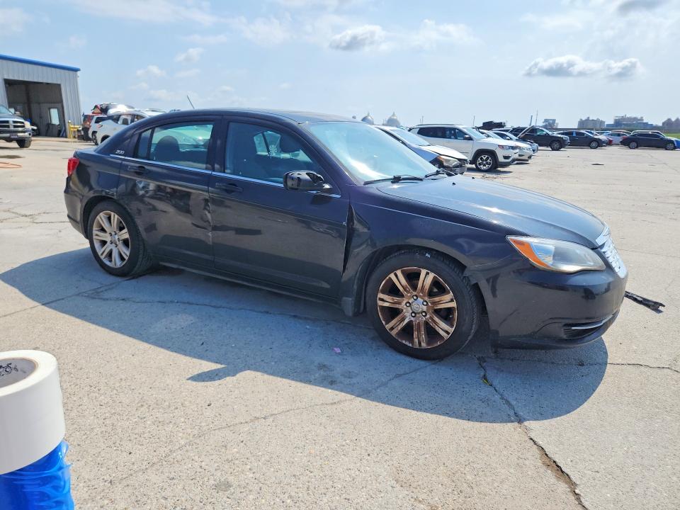 Продаж на аукціоні авто 2011 Chrysler 200, vin: 1C3BC1FG4BN615977, номер лоту: 69868336