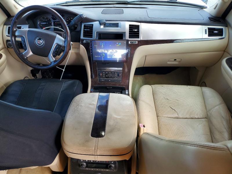 Продажа на аукционе авто 2007 Cadillac Escalade, vin: 1GYFK66827R311997, номер лота: 69323016