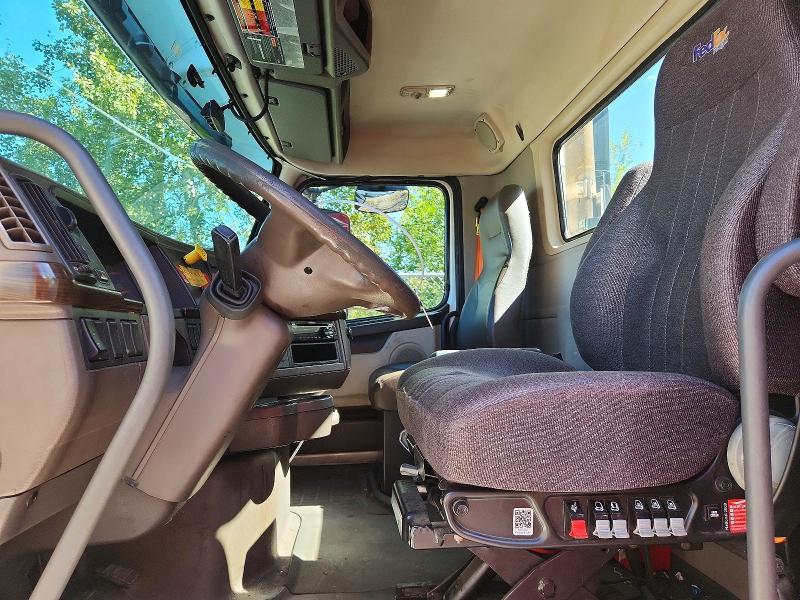 Продаж на аукціоні авто 2016 Volvo Vn Vnl, vin: 4V4N39TG2GN965485, номер лоту: 69952856