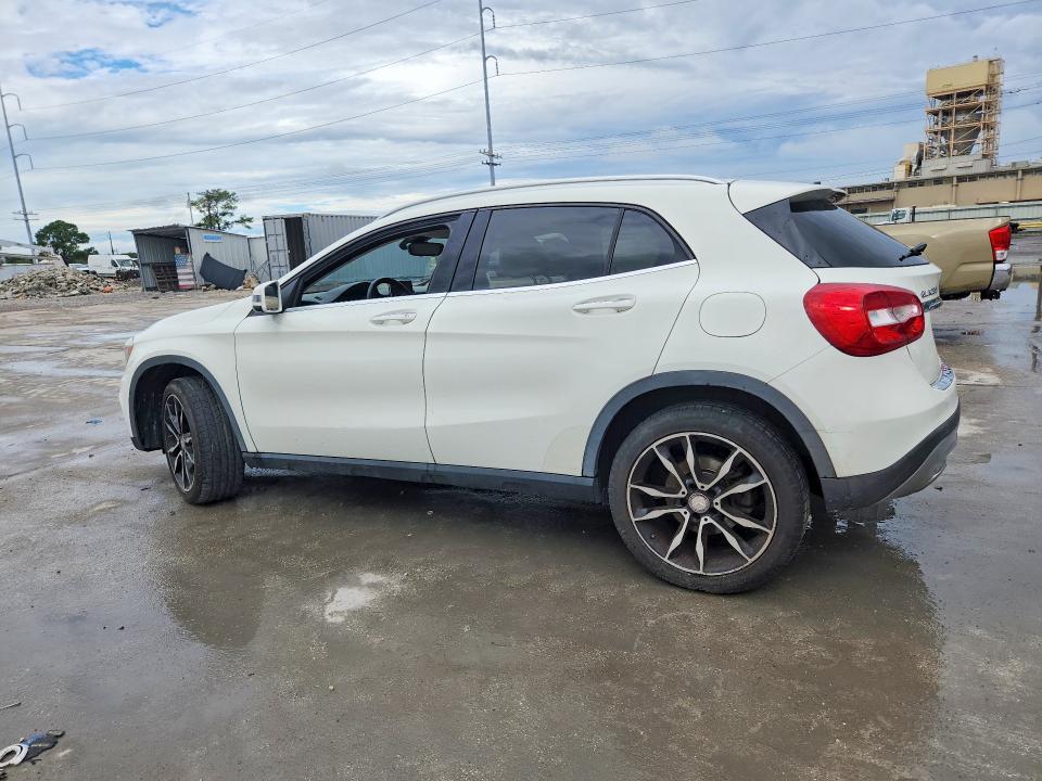 67790326 :رقم المزاد ، WDCTG4EB6HJ321146 vin ، 2017 Mercedes-benz Gla مزاد بيع