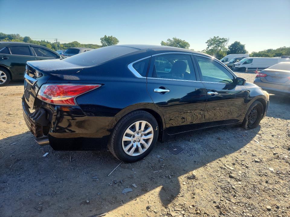 68610986 :رقم المزاد ، 1N4AL3AP7FC118472 vin ، 2015 Nissan Altima مزاد بيع