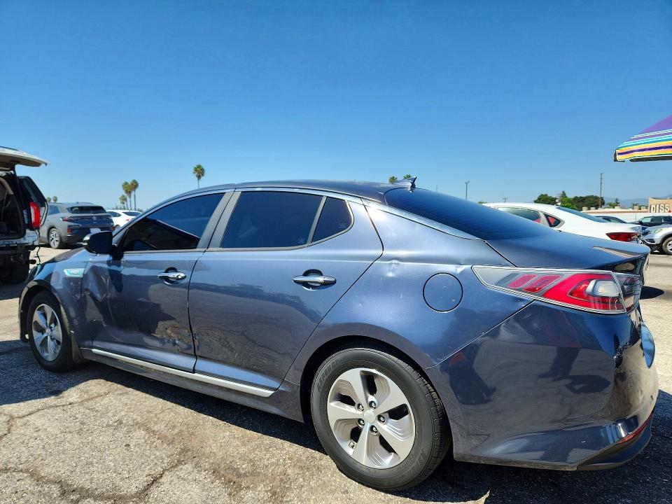 Продаж на аукціоні авто 2015 Kia Optima, vin: KNAGM4AD3F5080267, номер лоту: 68826306