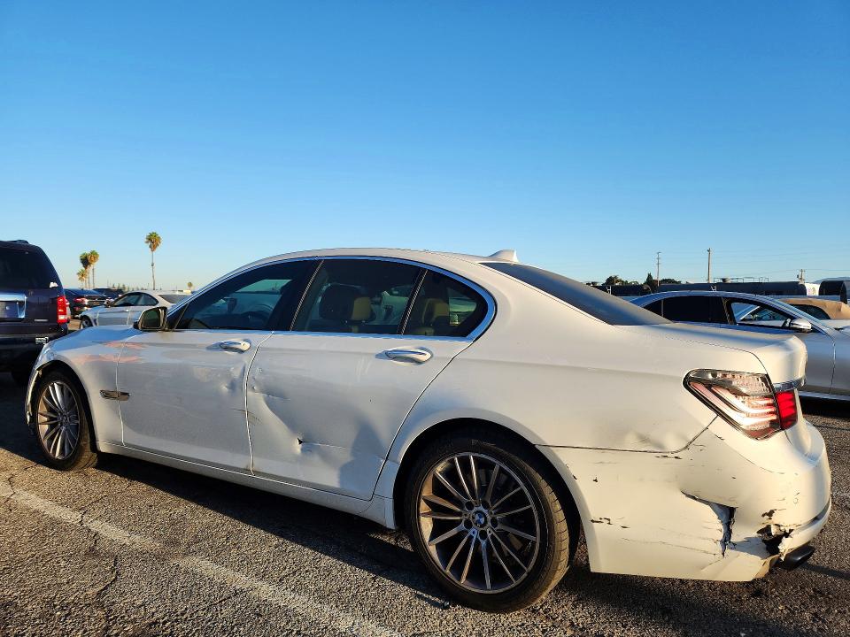 68651116 :رقم المزاد ، WBAYA6C56FG273175 vin ، 2015 Bmw 740 مزاد بيع