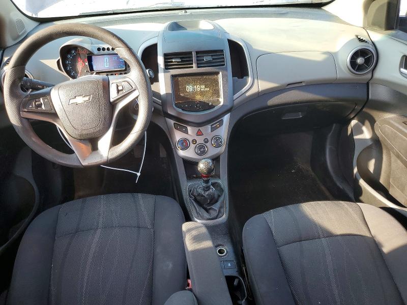 69819726 :رقم المزاد ، 1G1JD5SH0D4215958 vin ، 2013 Chevrolet Sonic مزاد بيع