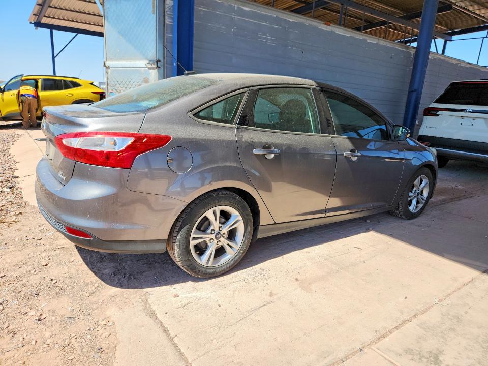 67752826 :رقم المزاد ، 1FADP3F2XEL129592 vin ، 2014 Ford Focus مزاد بيع