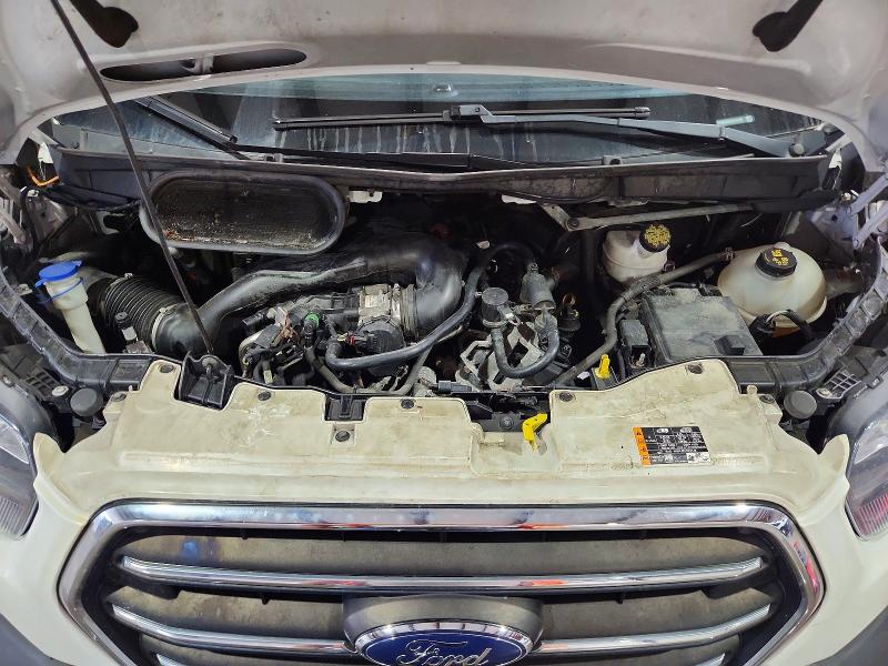70648256 :رقم المزاد ، 1FTBR2C83LKA16102 vin ، 2020 Ford Transit مزاد بيع