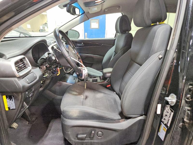 70815456 :رقم المزاد ، 5XYPGDA31GG152206 vin ، 2016 Kia Sorento مزاد بيع