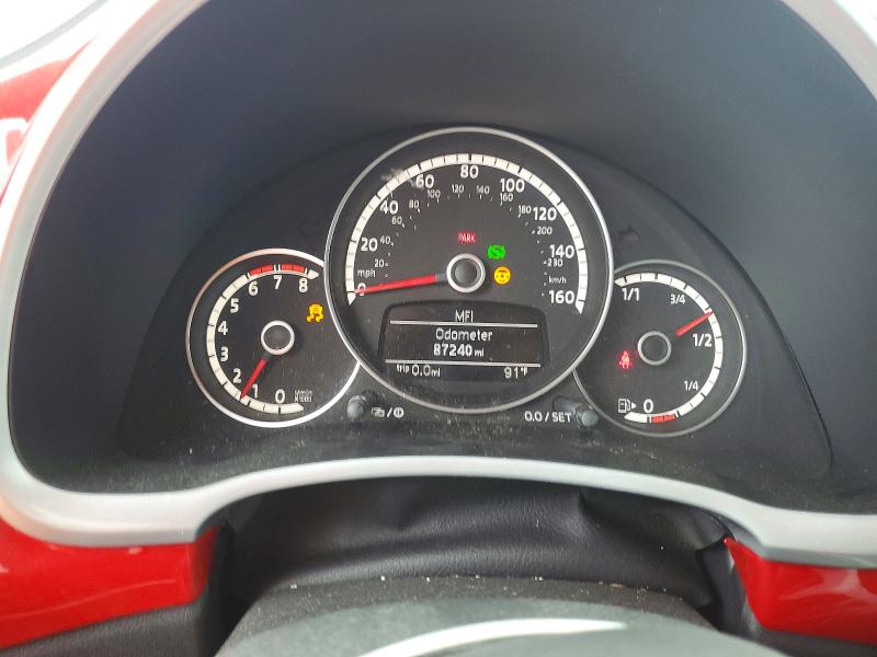 2014 Volkswagen Beetle მანქანა იყიდება აუქციონზე, vin: 3VWJ07AT9EM640229, აუქციონის ნომერი: 69631126
