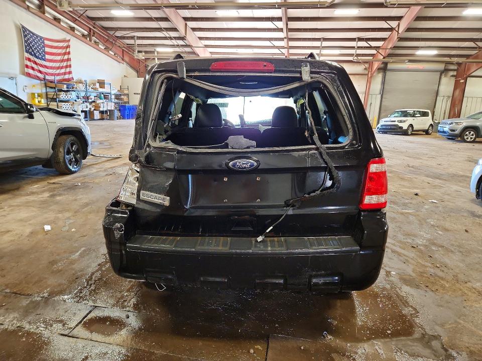 68516686 :رقم المزاد ، 1FMCU9D74AKA84418 vin ، 2010 Ford Escape مزاد بيع