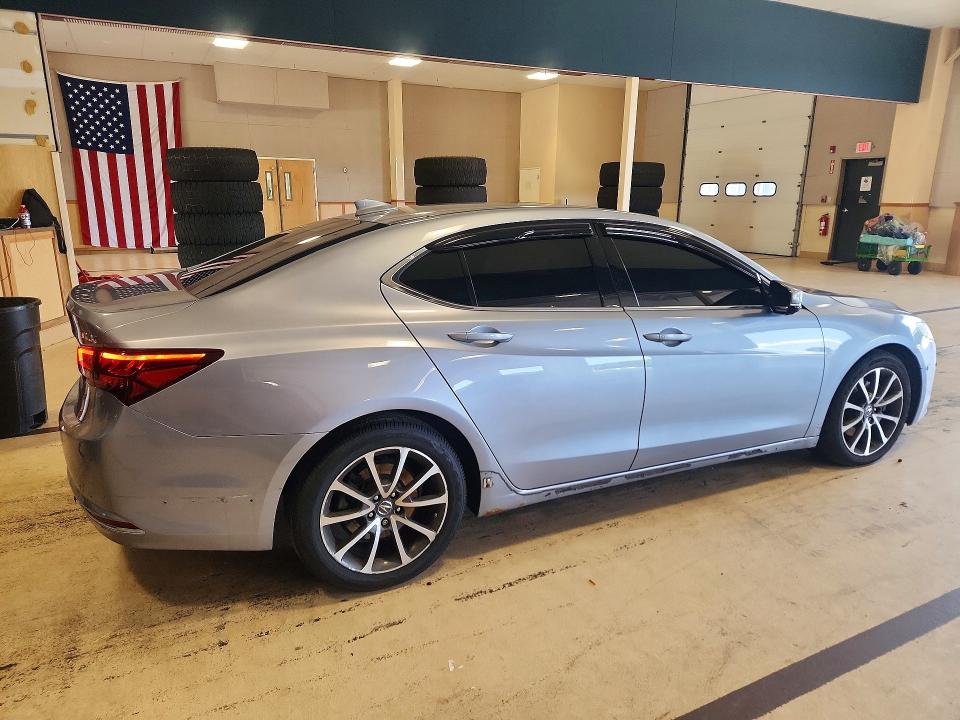68852116 :رقم المزاد ، 19UUB2F56FA025693 vin ، 2015 Acura Tlx مزاد بيع