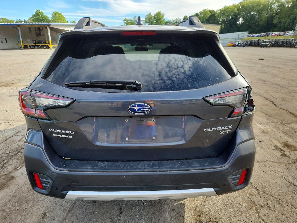 67171556 :رقم المزاد ، 4S4BTGND5L3110741 vin ، 2020 Subaru Outback مزاد بيع