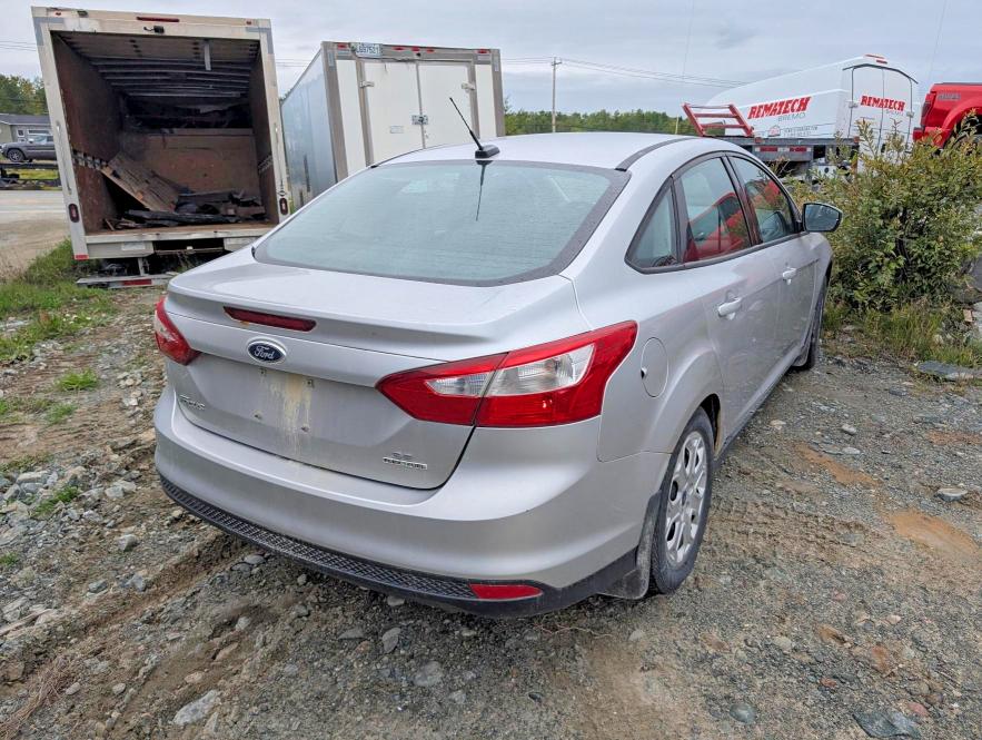 2013 Ford Focus მანქანა იყიდება აუქციონზე, vin: 1FADP3F29DL101233, აუქციონის ნომერი: 68655836