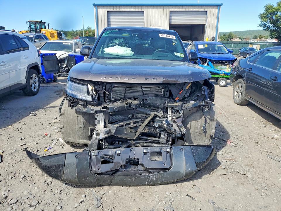 Продаж на аукціоні авто 2024 Land Rover Range Rover, vin: SALKP9FU4RA203427, номер лоту: 68770436