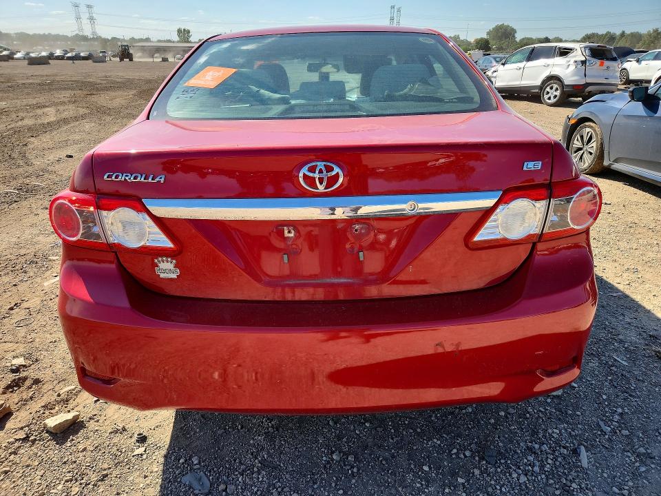 68166276 :رقم المزاد ، 2T1BU4EE4DC103054 vin ، 2013 Toyota Corolla مزاد بيع