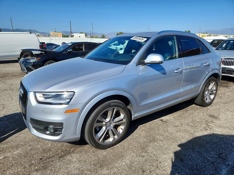 2015 Audi Q3 მანქანა იყიდება აუქციონზე, vin: WA1GFCFS1FR002359, აუქციონის ნომერი: 68855406