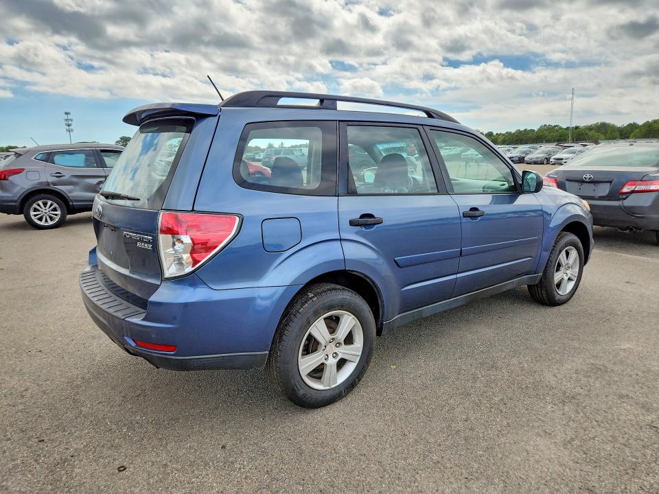 70628186 :رقم المزاد ، JF2SHABC7BH715619 vin ، 2011 Subaru Forester مزاد بيع
