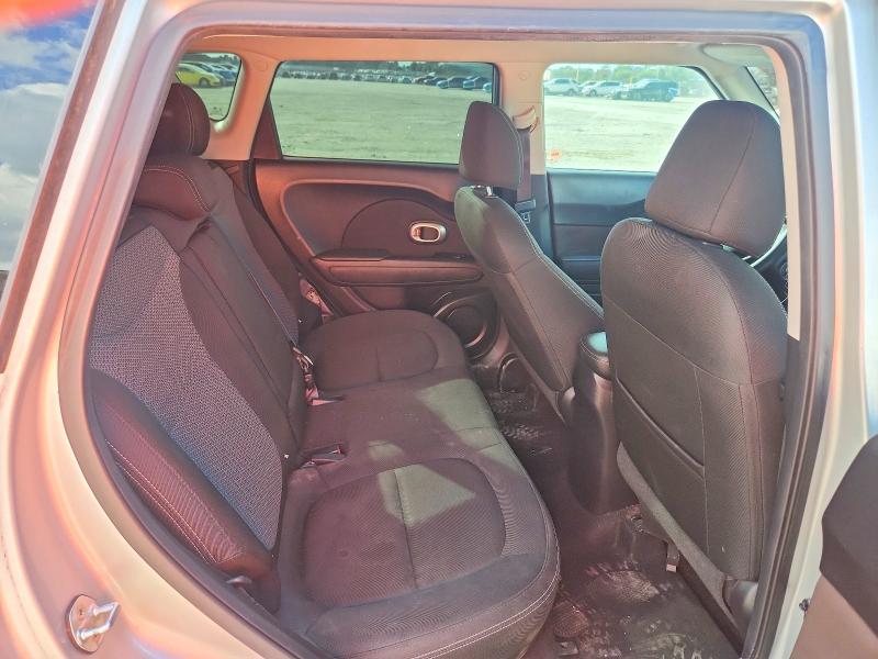 70727246 :رقم المزاد ، KNDJP3A50K7678351 vin ، 2019 Kia Soul مزاد بيع