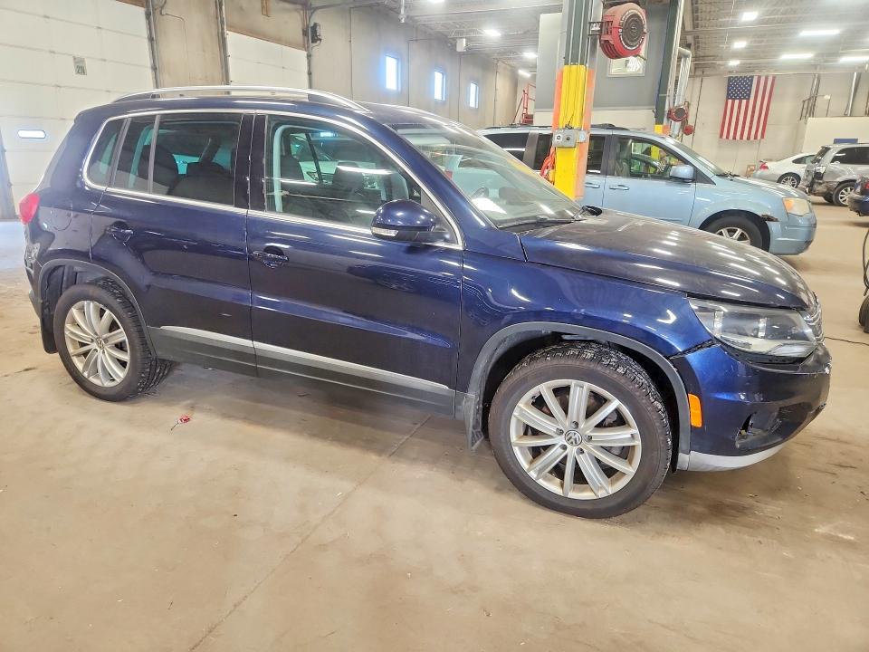2014 Volkswagen Tiguan მანქანა იყიდება აუქციონზე, vin: WVGBV3AX5EW595578, აუქციონის ნომერი: 69069776