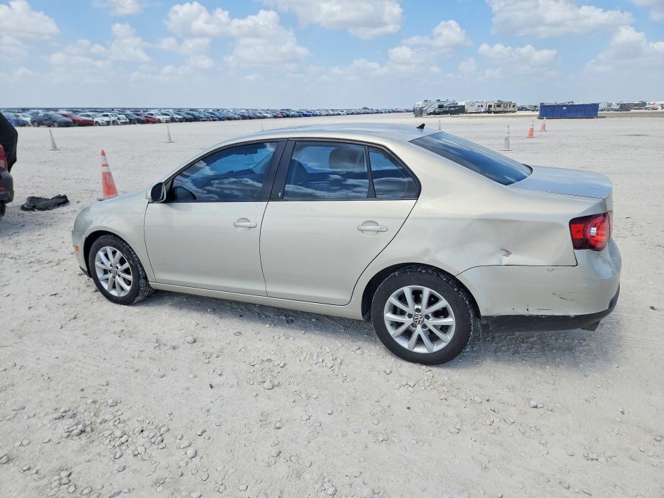 2010 Volkswagen Jetta მანქანა იყიდება აუქციონზე, vin: 3VWRX7AJXAM122430, აუქციონის ნომერი: 69114696