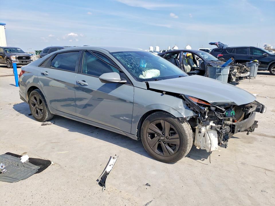 70182686 :رقم المزاد ، KMHLS4AG1NU262910 vin ، 2022 Hyundai Elantra مزاد بيع