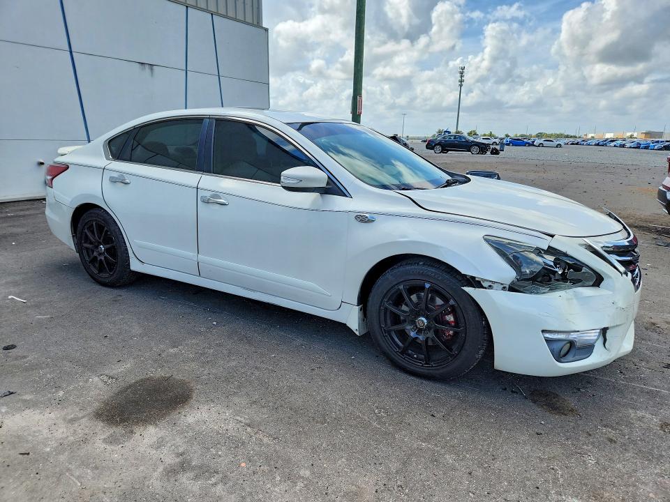 Продажа на аукционе авто 2013 Nissan Altima, vin: 1N4AL3AP6DC261328, номер лота: 68938576