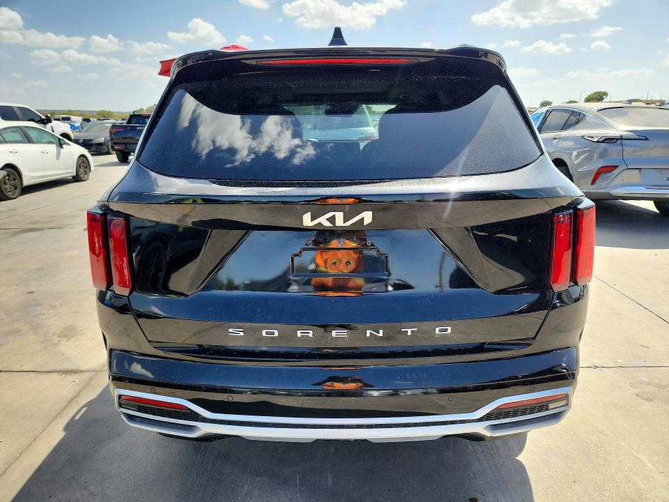 68401776 :رقم المزاد ، 5XYRK4LF9NG158752 vin ، 2022 Kia Sorento مزاد بيع